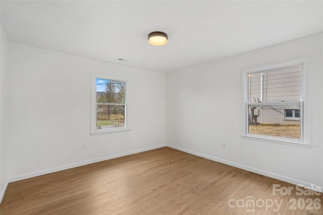7 Browndale Road, Asheville, NC 28805