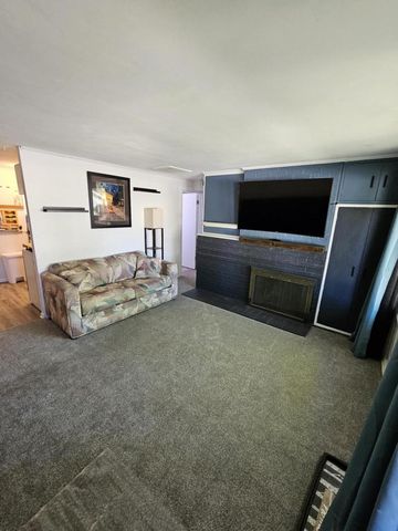 2914 S 51st STREET, Milwaukee, WI 53219