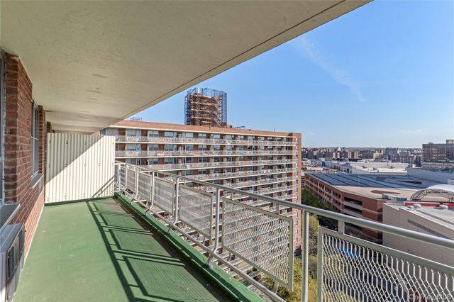 61-15 97 14E, Rego Park, NY 11374