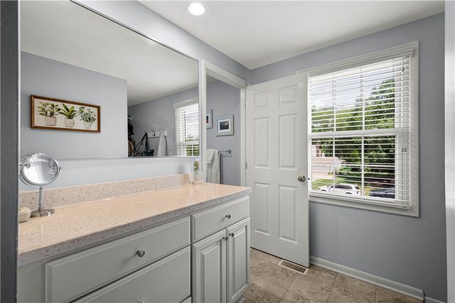 1746 Grey Mill Drive, Upper St Clair, PA 15241