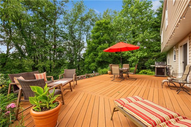 1746 Grey Mill Drive, Upper St Clair, PA 15241