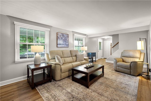 1746 Grey Mill Drive, Upper St Clair, PA 15241