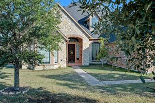109 Silver Rose Boulevard, Burleson, TX 76028