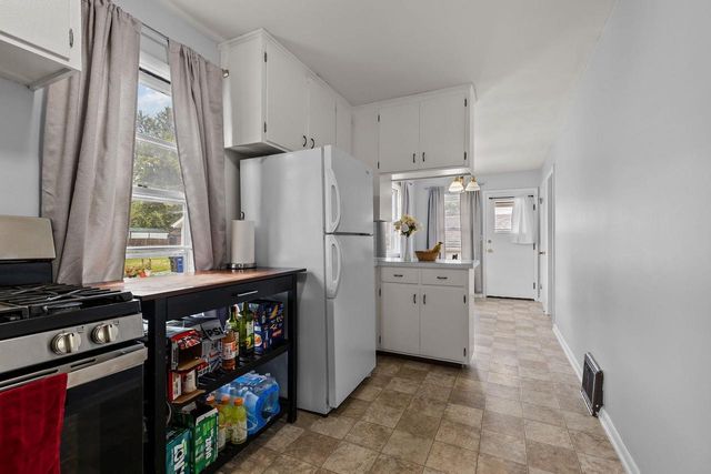 405 BUCHANAN STREET, Little Chute, WI 54140