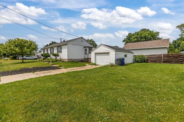405 BUCHANAN STREET, Little Chute, WI 54140