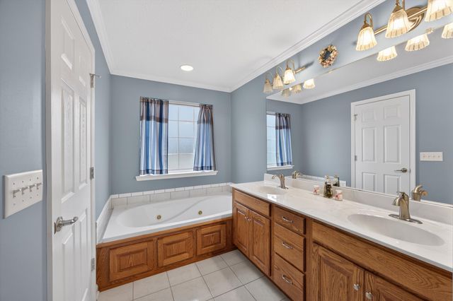 9829 Falcon Crest Drive, Ooltewah, TN 37363