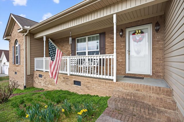 9829 Falcon Crest Drive, Ooltewah, TN 37363