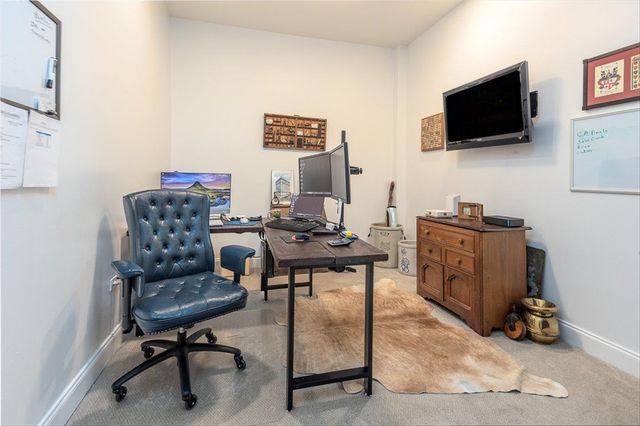 717 S Riverside Dr Apt 1102, Memphis, TN 38103