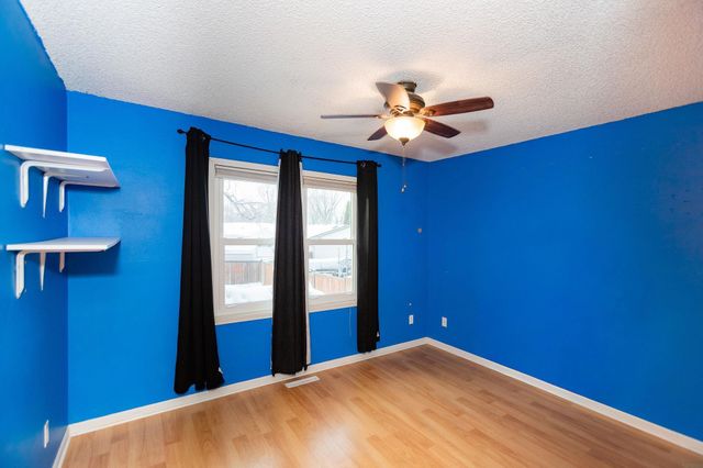 100 Corliss Avenue, Elk Run Heights, IA 50707