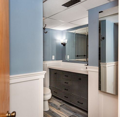 100 Corliss Avenue, Elk Run Heights, IA 50707