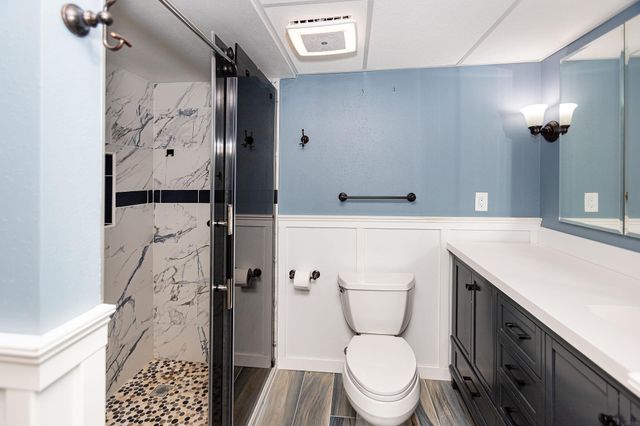 100 Corliss Avenue, Elk Run Heights, IA 50707