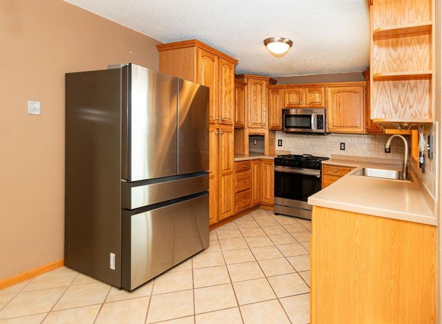 100 Corliss Avenue, Elk Run Heights, IA 50707