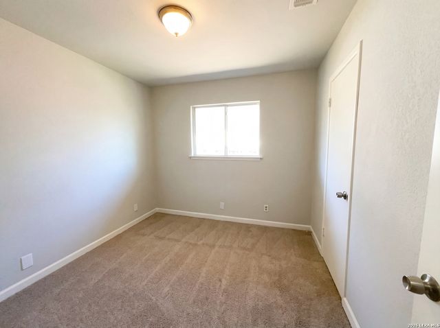 4818 Lark, San Antonio, TX 78228