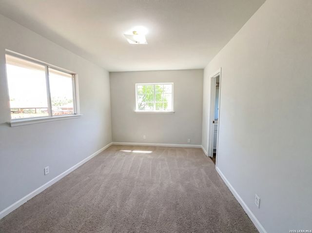 4818 Lark, San Antonio, TX 78228