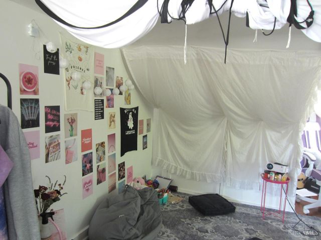 326 Hooven Avenue, Hamilton, OH 45015