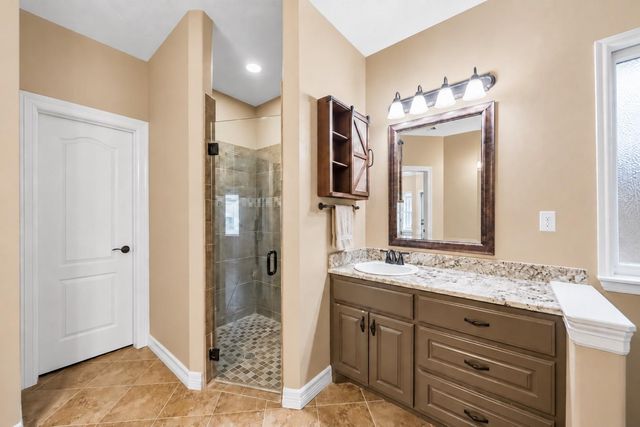 21015 Angus Drive, Cleveland, TX 77328
