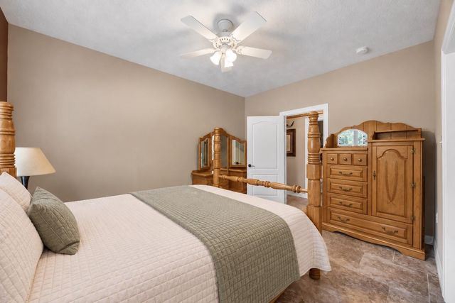 21015 Angus Drive, Cleveland, TX 77328