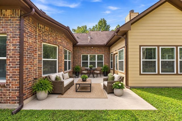 21015 Angus Drive, Cleveland, TX 77328