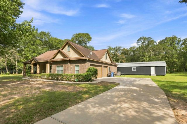 21015 Angus Drive, Cleveland, TX 77328