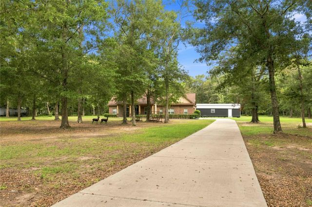 21015 Angus Drive, Cleveland, TX 77328