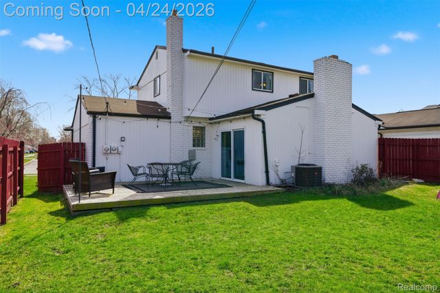 14820 Talbot Street, Oak Park, MI 48237