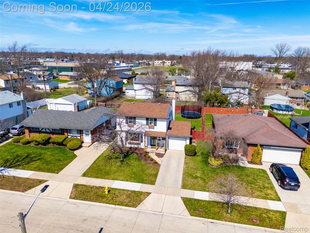 14820 Talbot Street, Oak Park, MI 48237