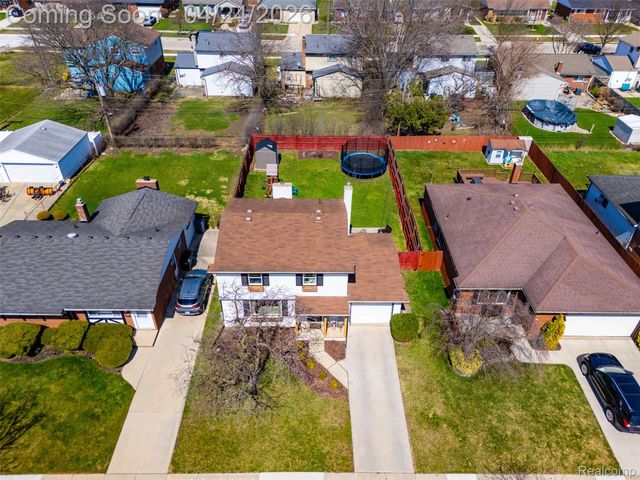 14820 Talbot Street, Oak Park, MI 48237