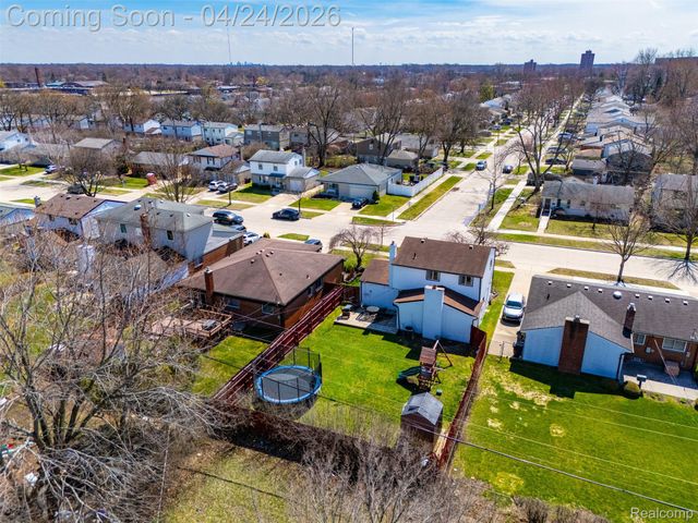 14820 Talbot Street, Oak Park, MI 48237