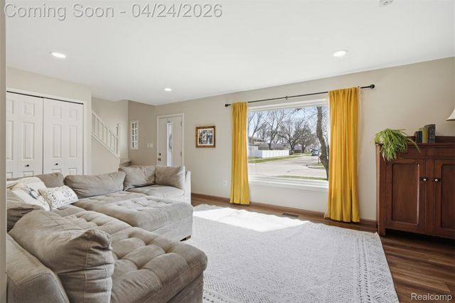 14820 Talbot Street, Oak Park, MI 48237