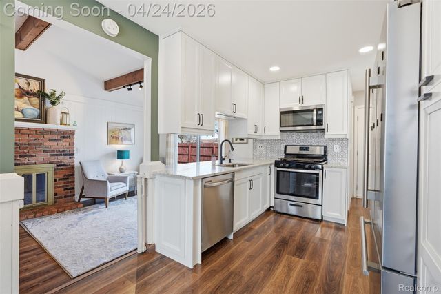 14820 Talbot Street, Oak Park, MI 48237