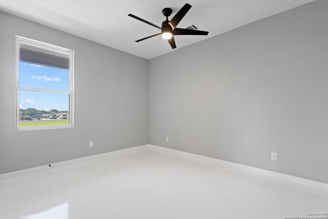 113 Carrizo Ranch, Floresville, TX 78114