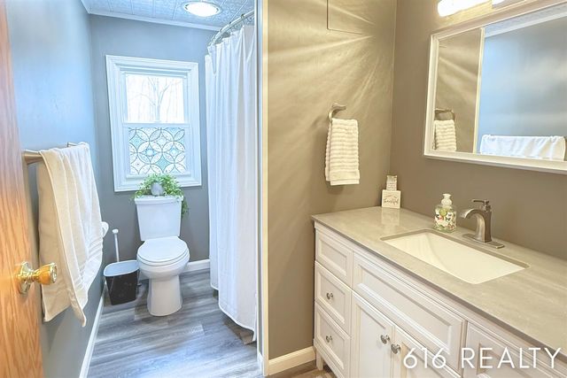 7358 Willow Wood Drive, Belmont, MI 49306