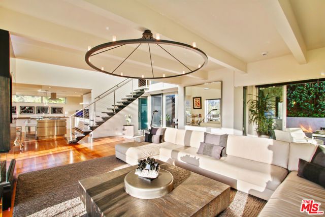 9416 Beverly Crest Drive, Beverly Hills, CA 90210