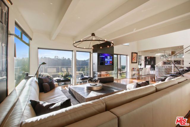 9416 Beverly Crest Drive, Beverly Hills, CA 90210