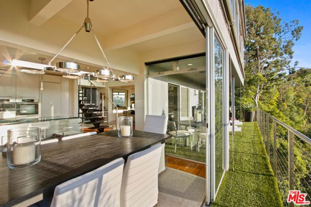 9416 Beverly Crest Drive, Beverly Hills, CA 90210