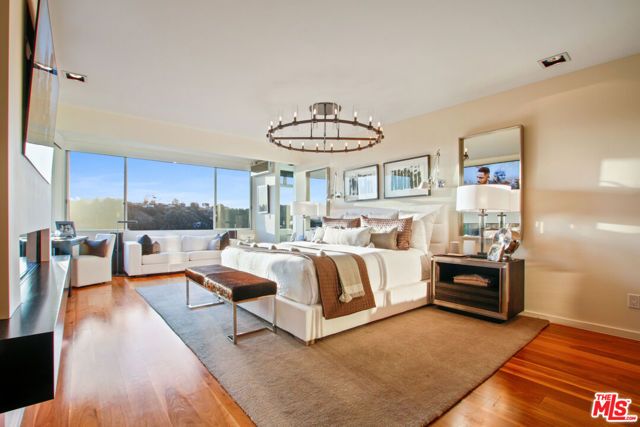 9416 Beverly Crest Drive, Beverly Hills, CA 90210