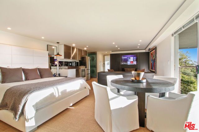 9416 Beverly Crest Drive, Beverly Hills, CA 90210