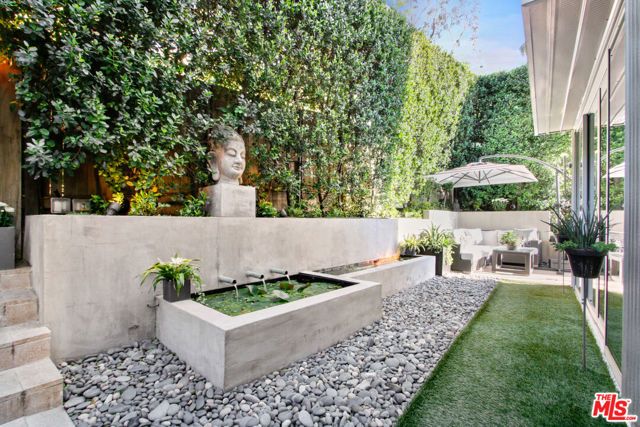 9416 Beverly Crest Drive, Beverly Hills, CA 90210