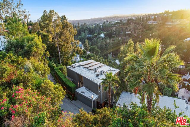 9416 Beverly Crest Drive, Beverly Hills, CA 90210