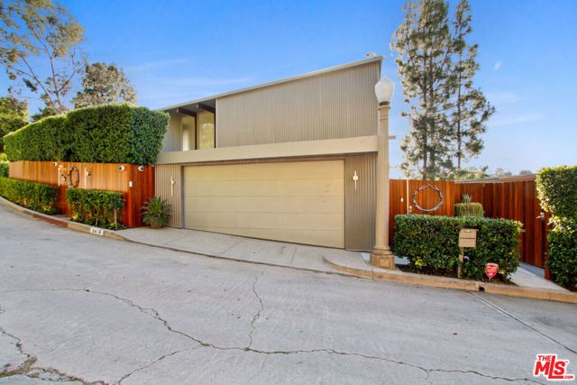 9416 Beverly Crest Drive, Beverly Hills, CA 90210