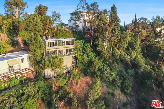 9416 Beverly Crest Drive, Beverly Hills, CA 90210
