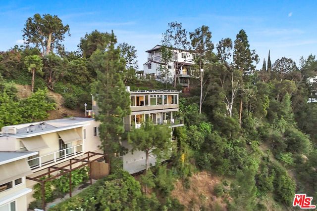 9416 Beverly Crest Drive, Beverly Hills, CA 90210