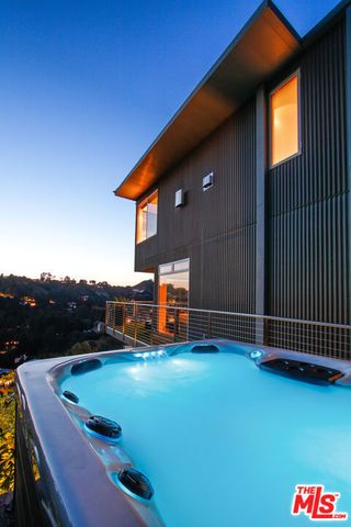 9416 Beverly Crest Drive, Beverly Hills, CA 90210