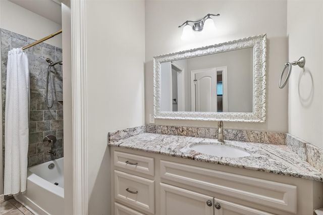 127 Gershwin Drive, Houston, TX 77079