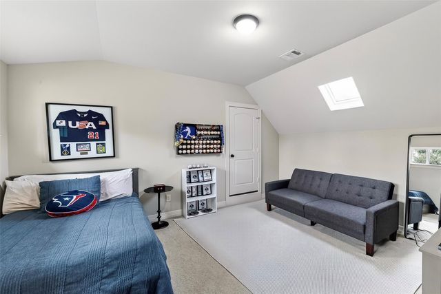 127 Gershwin Drive, Houston, TX 77079