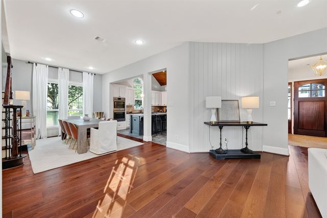 127 Gershwin Drive, Houston, TX 77079