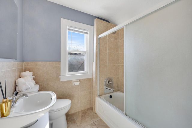 3526 James Avenue N, Minneapolis, MN 55412