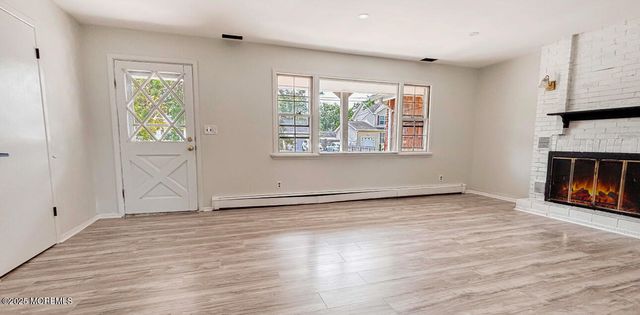 1533 Eleventh Avenue, Toms River, NJ 08757