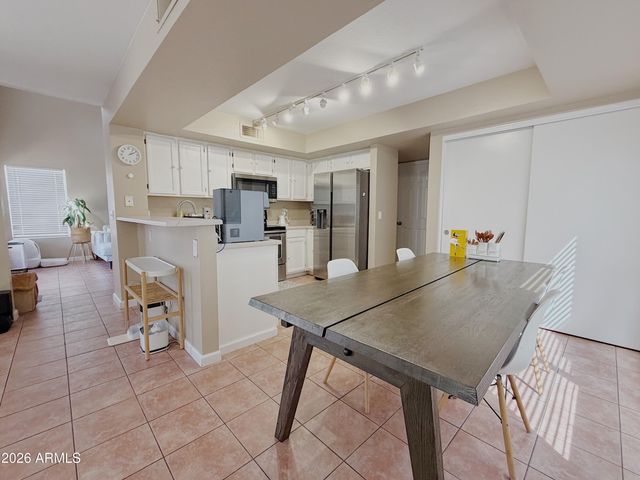 19436 N 50TH Avenue, Glendale, AZ 85308