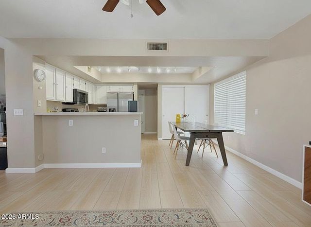 19436 N 50TH Avenue, Glendale, AZ 85308